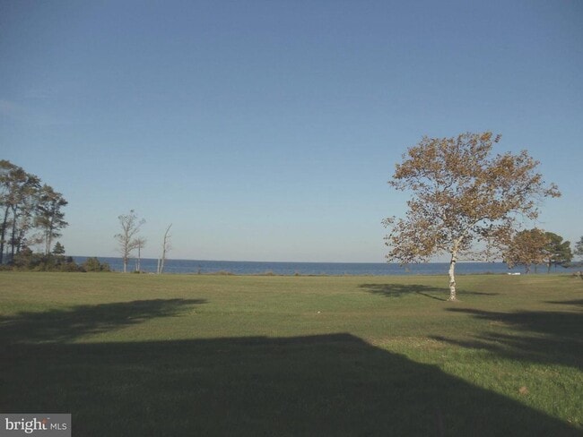 Building Photo - 17972 Wide Bay Way