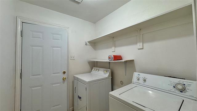 Building Photo - 610 Brookside Dr