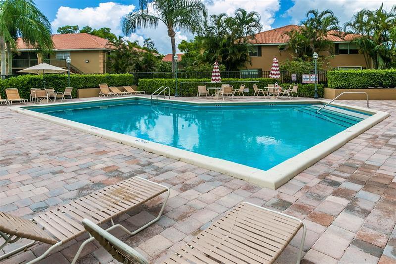 Building Photo - 789 NW 103rd Ter