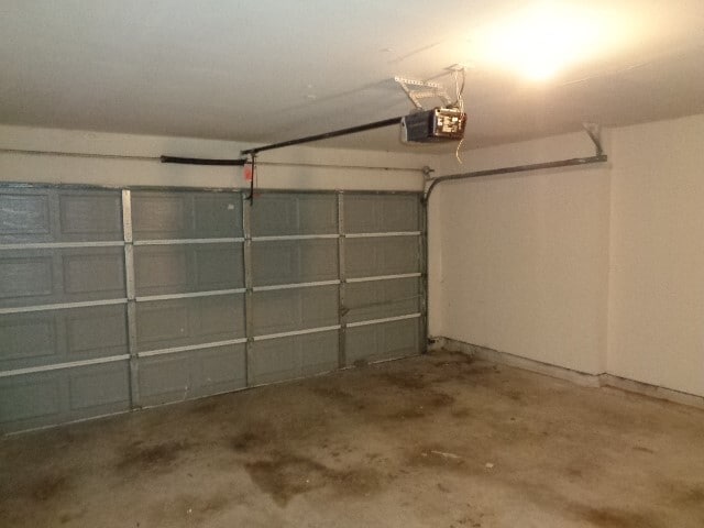 Building Photo - 17136 Gleneagle Dr S