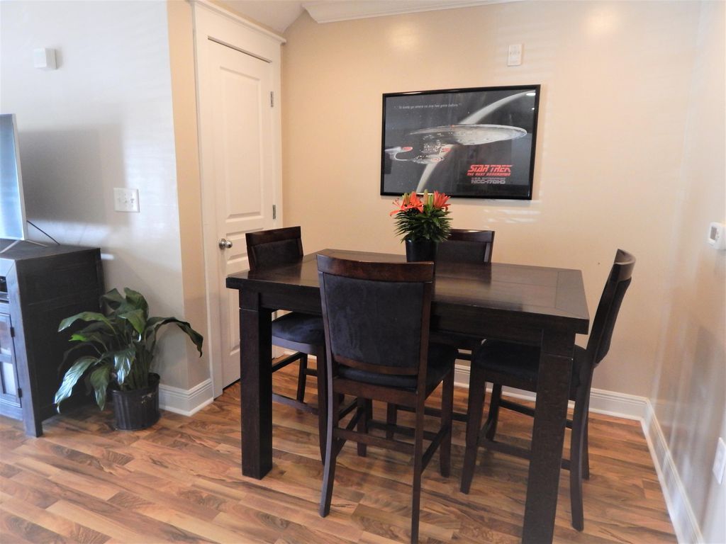 Kitchen table and chairs will be provided - 1105 Tree Top Way