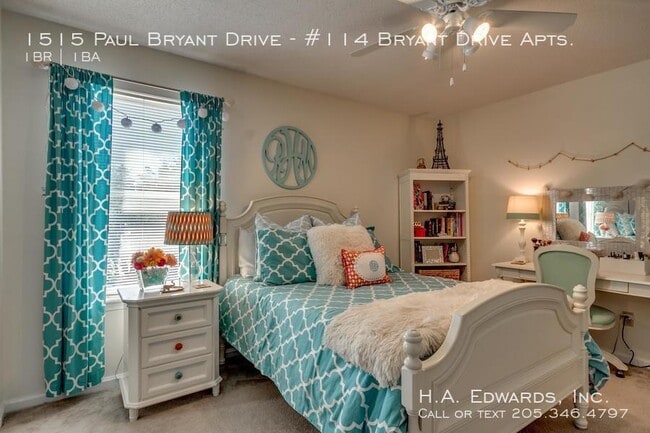 Building Photo - 1515 Paul W Bryant Dr