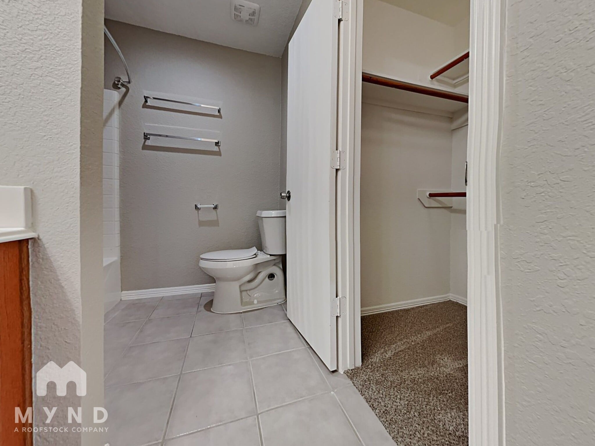 Building Photo - 5119 Chase Park Ct