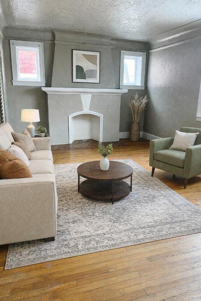 Building Photo - 14052 Northlawn St