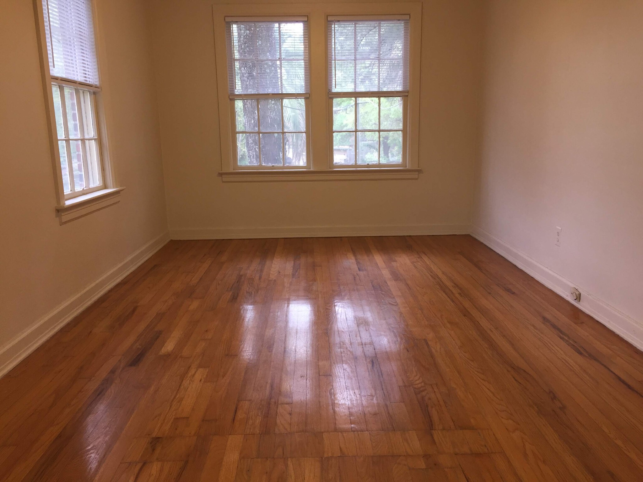 Bedroom - 1631 Flagler Ave