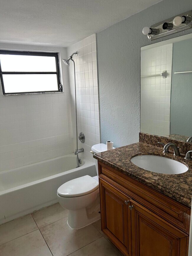 Building Photo - 1581 Windorah Way