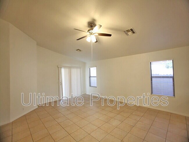 Building Photo - 8644 W Mauro Ln