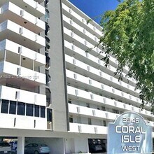 Building Photo - 3545 NE 166th St