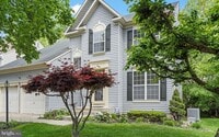 Building Photo - 8019 Moss Bank Dr
