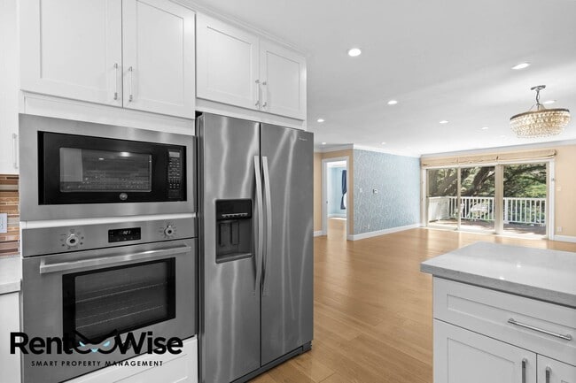 Building Photo - 74 Farview Ct