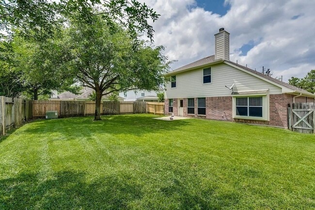 Building Photo - 15318 Redbud Berry Way