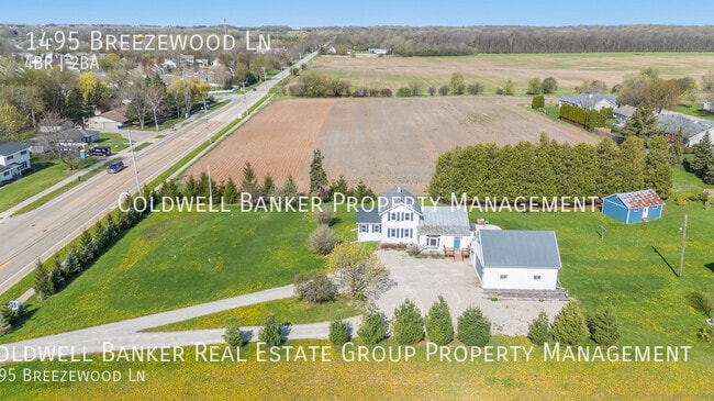 Building Photo - 1495 Breezewood Ln