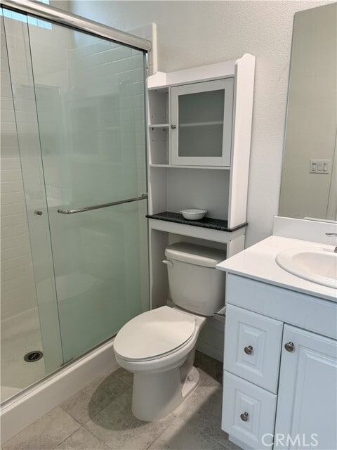 Building Photo - 913 E 2nd St