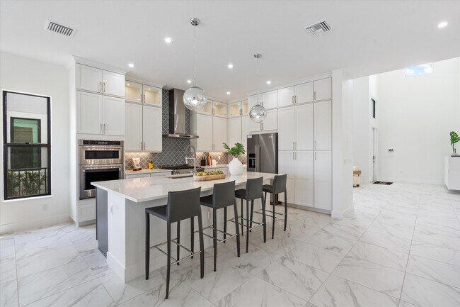 Building Photo - 12466 Solana Bay Cir