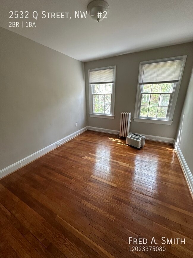Building Photo - 2532 Q St NW