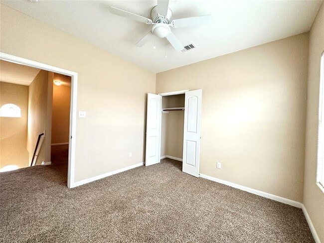 Building Photo - 8706 Torcello St