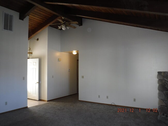 Building Photo - 1397 Bumblebee Dr