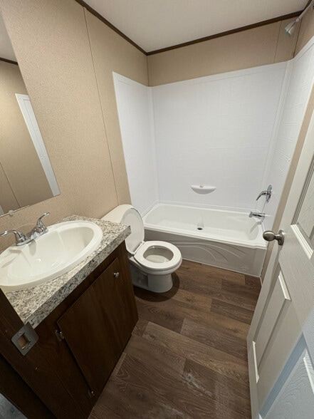 Building Photo - 109 Cheoah Rdg Dr