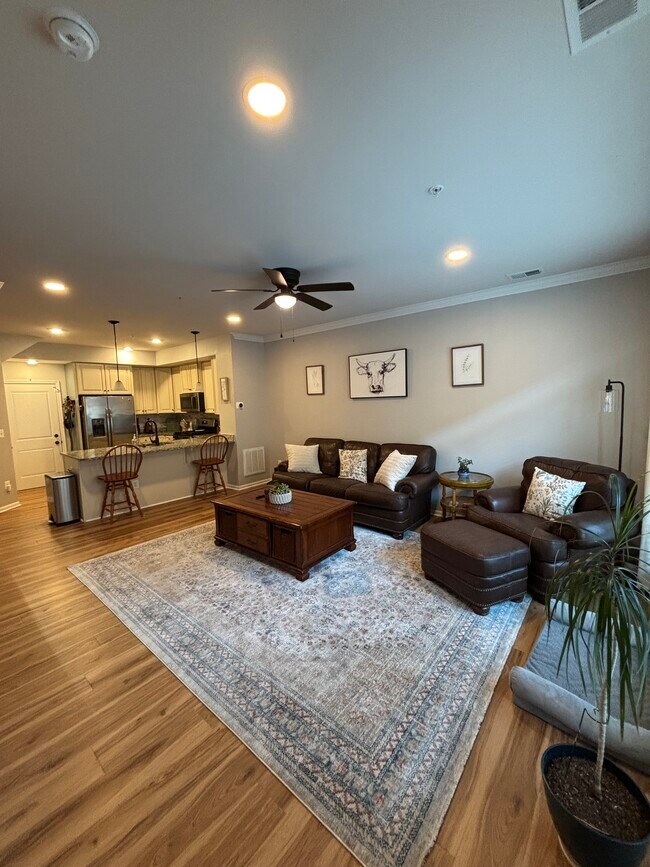 Building Photo - 25291 Gray Poplar Terrace