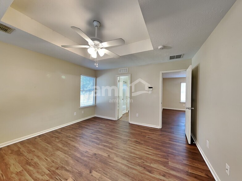 Building Photo - 5018 Steel Meadows Ln