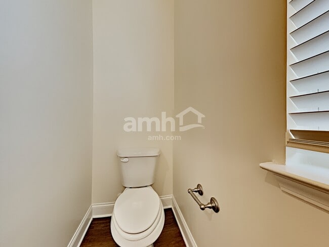 Building Photo - 581 Westridge Cir