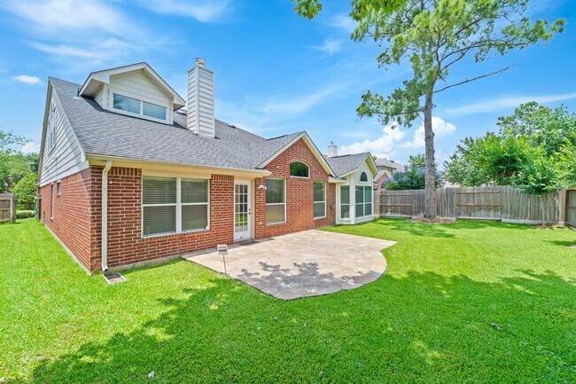 Building Photo - 13738 Sherburn Manor Dr