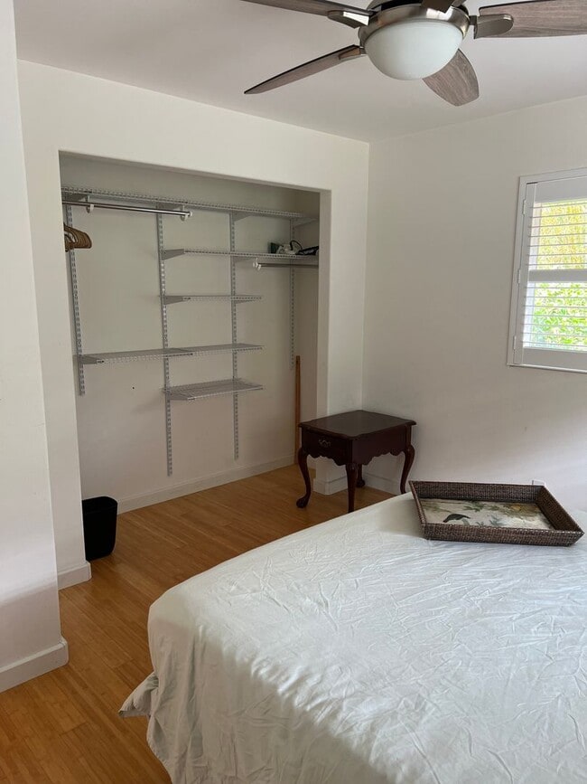 Building Photo - Furnished Kulamanu Home