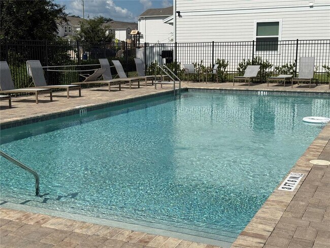 Building Photo - 7489 Stone Crk Trl