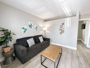 Building Photo - 50 Davie Blvd