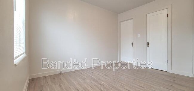 Building Photo - 8630-8644 W 2800 S
