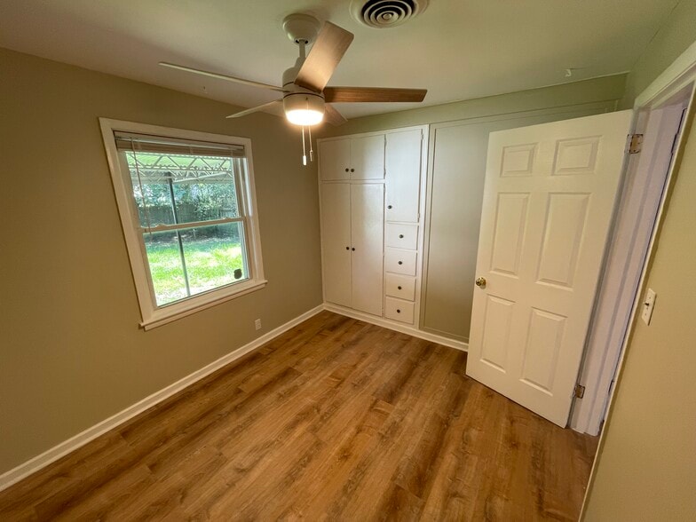 First Bedroom 3 of 4 - 788 Crockett Dr