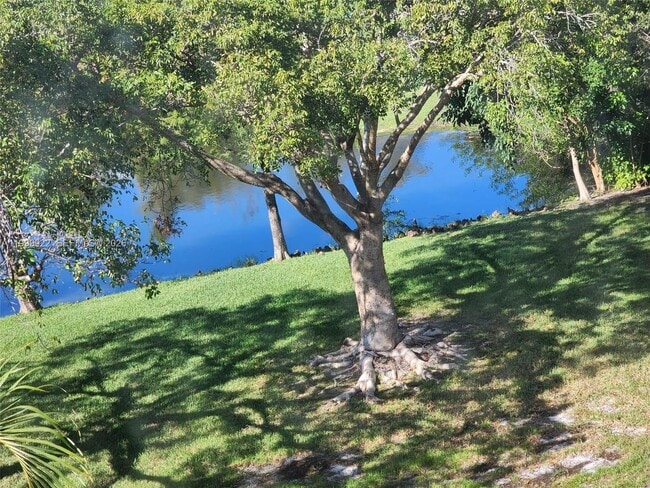 Building Photo - 8370 Sands Point Blvd