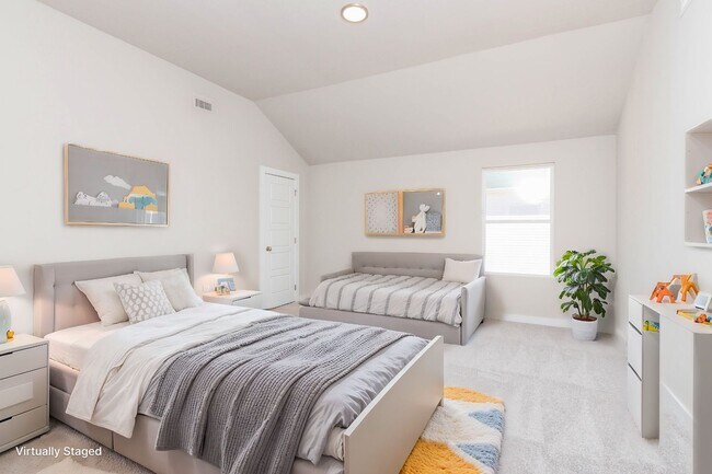 Building Photo - Beautiful 5 Bedroom, 2.5 Bath New Construc...