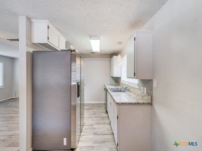 Building Photo - 1351 Spitz Kegel View Dr