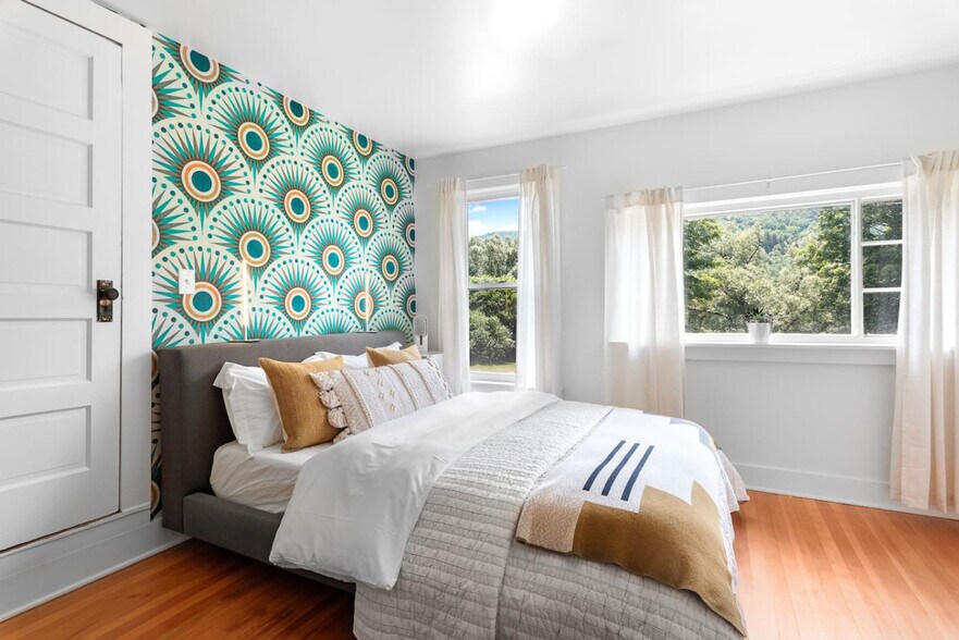 Building Photo - 1891 County Hwy 6