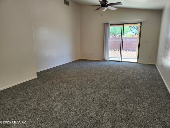 Building Photo - 4123 E Coolbrooke Dr