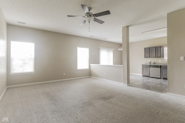 Building Photo - 8018 Ithaca Way