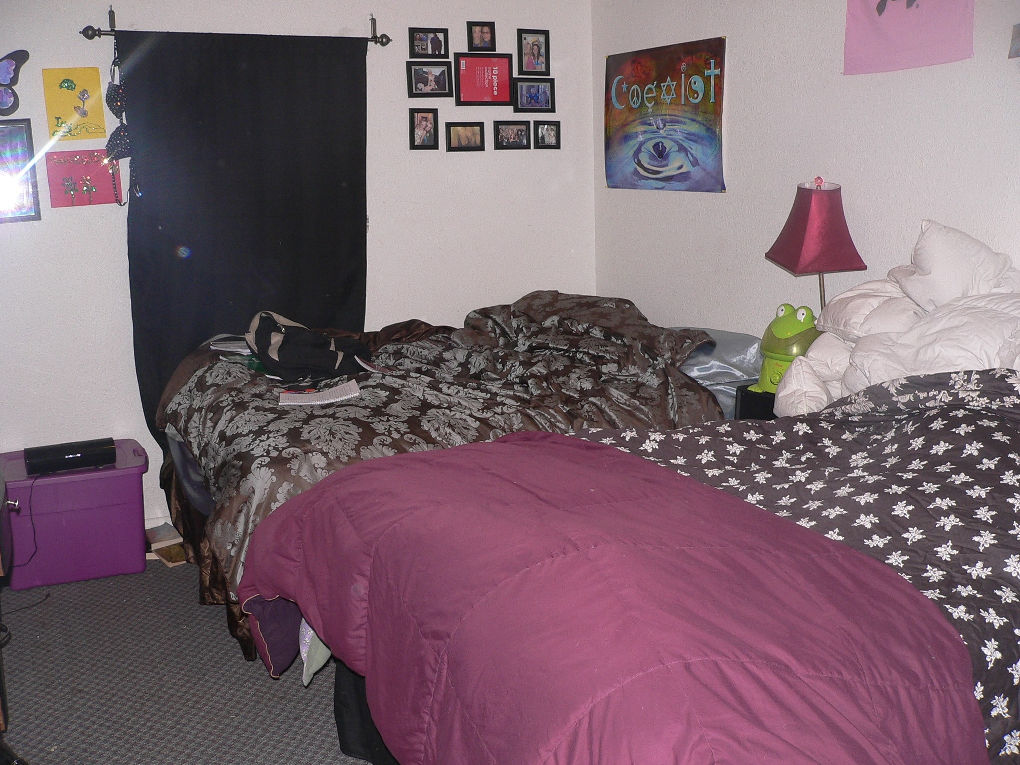 2 queen beds set up - 1224 11th St