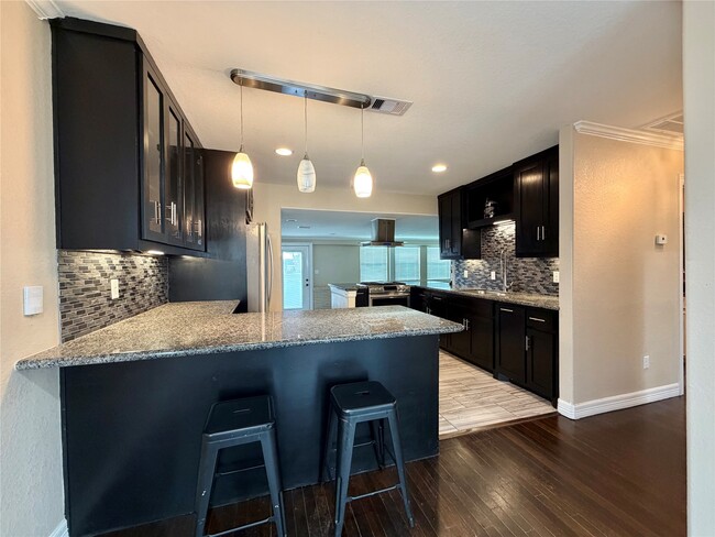 Building Photo - 1932 N Avenue H