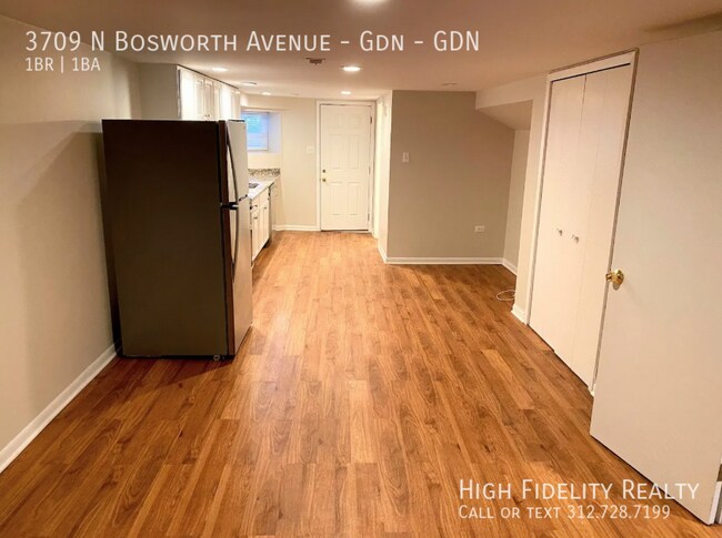 Building Photo - 3709 N Bosworth Ave