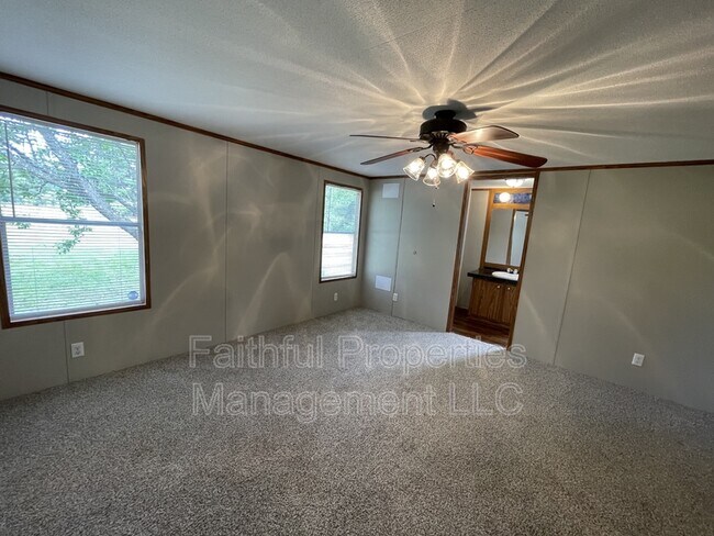 Building Photo - 19006 County Rd 4104