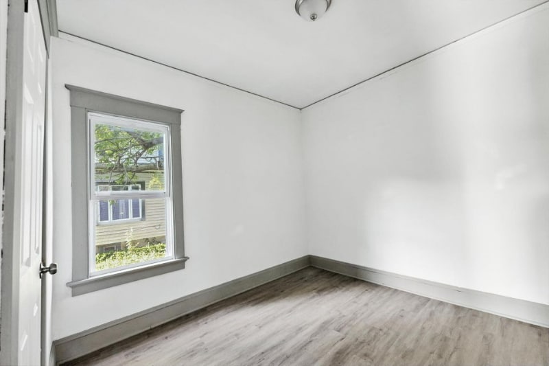 Building Photo - 3279 N 28th St