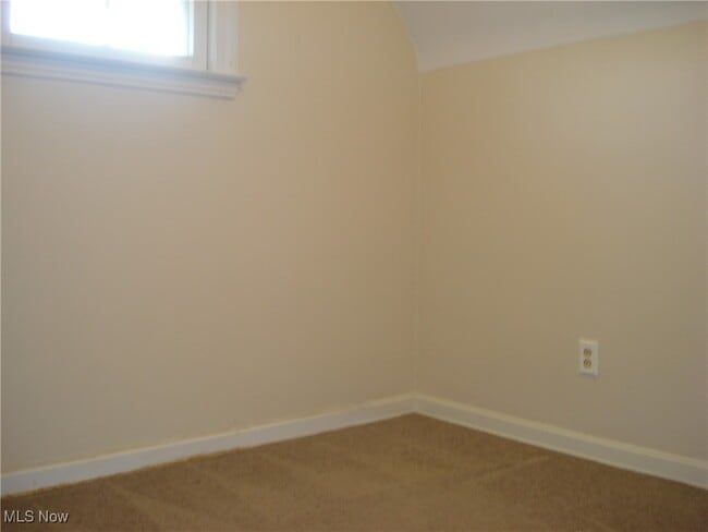 Building Photo - 5757 Mayfield Rd