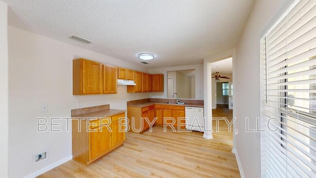 Building Photo - 5 Ryland Pl