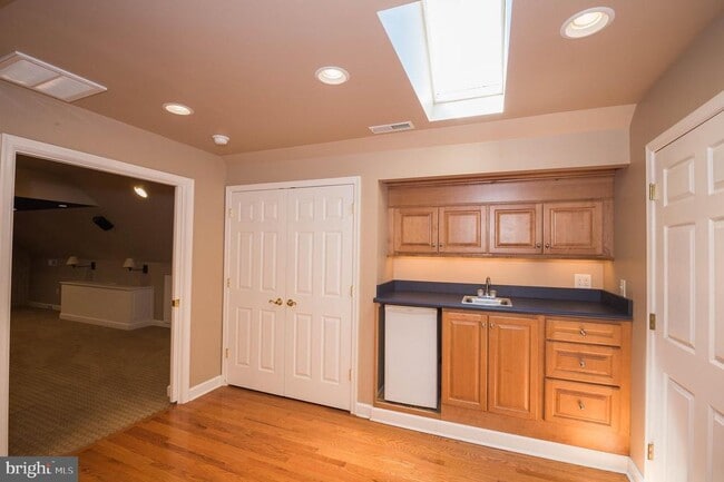 Building Photo - 5482 Royal Mile Blvd