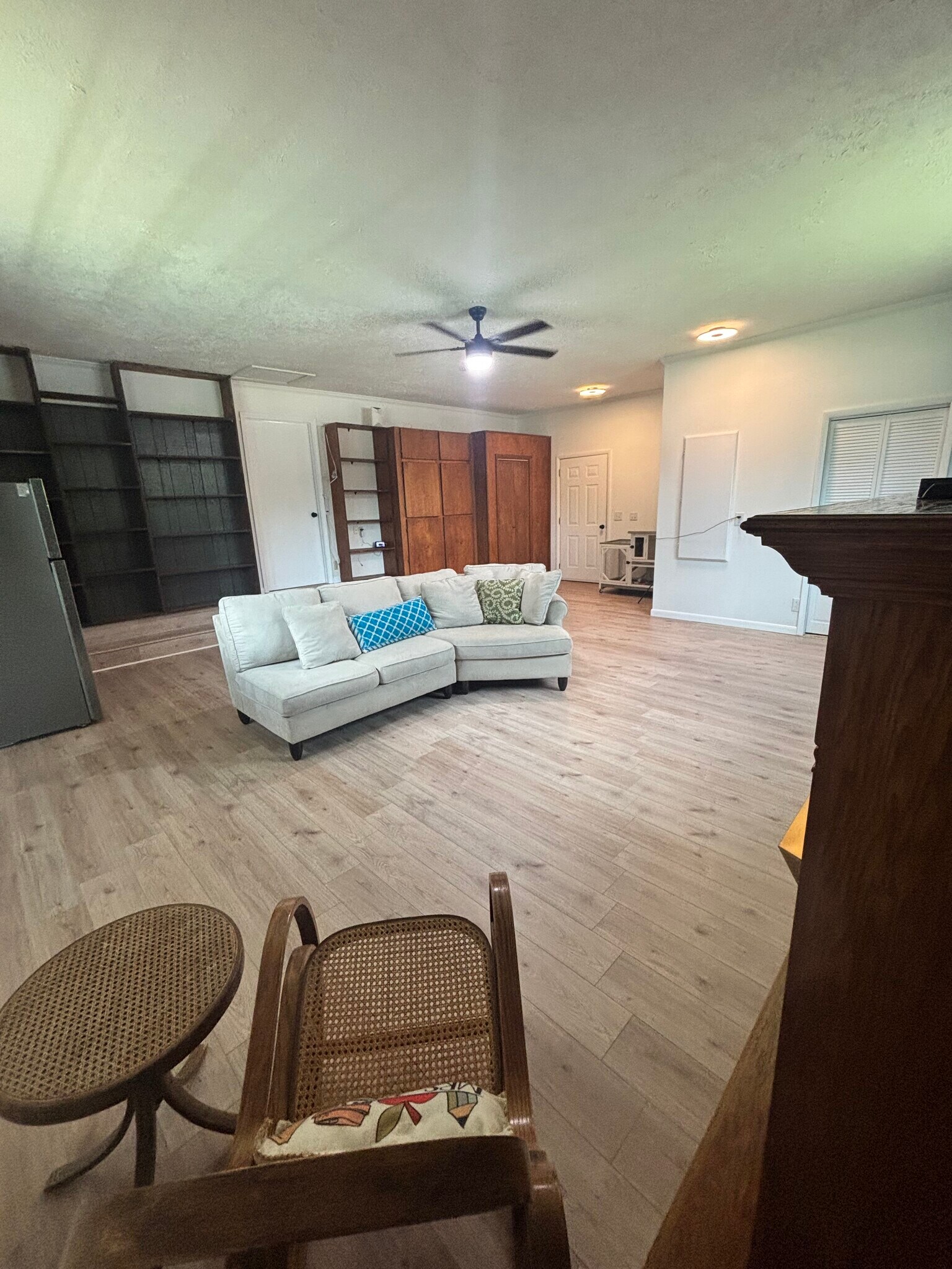 Bonus Room - 400 Colonial Dr