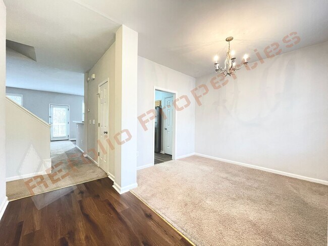 Building Photo - 112 Taylors Creek Ct