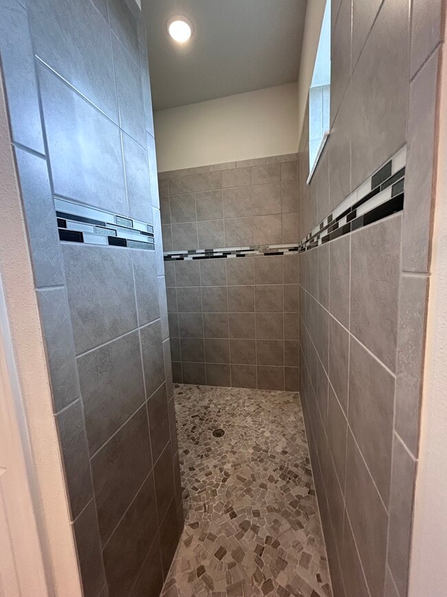 Building Photo - 203 W Mickey Mantle Path