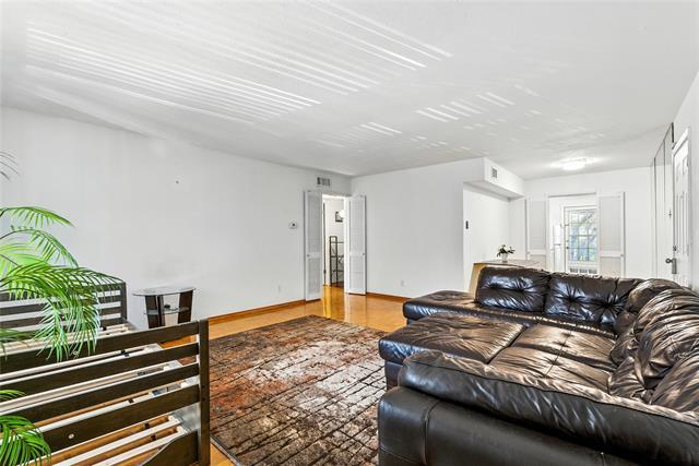 Building Photo - 12888 Montfort Dr