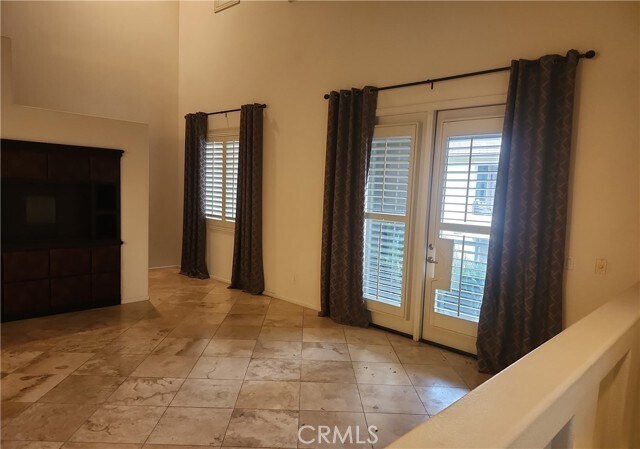 Building Photo - 12377 Hollyhock Dr